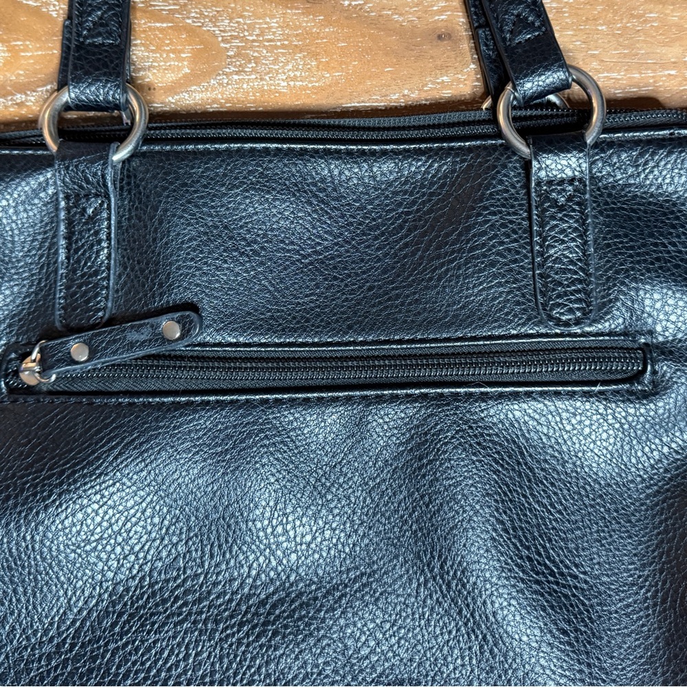 B.O.C. Black Leather Studded Bag Purse - Picture 2 of 8